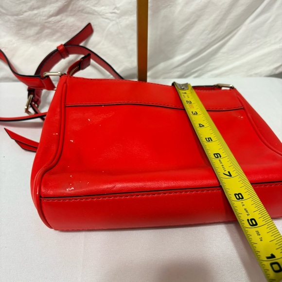 Kate Spade Red Crossbody Bag w/Storybook Lining. - Picture 9 of 11